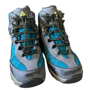 Vasque Coldspark UltraDry Hiking Boots Big Kids Size 1 Waterproof Fleece Lined